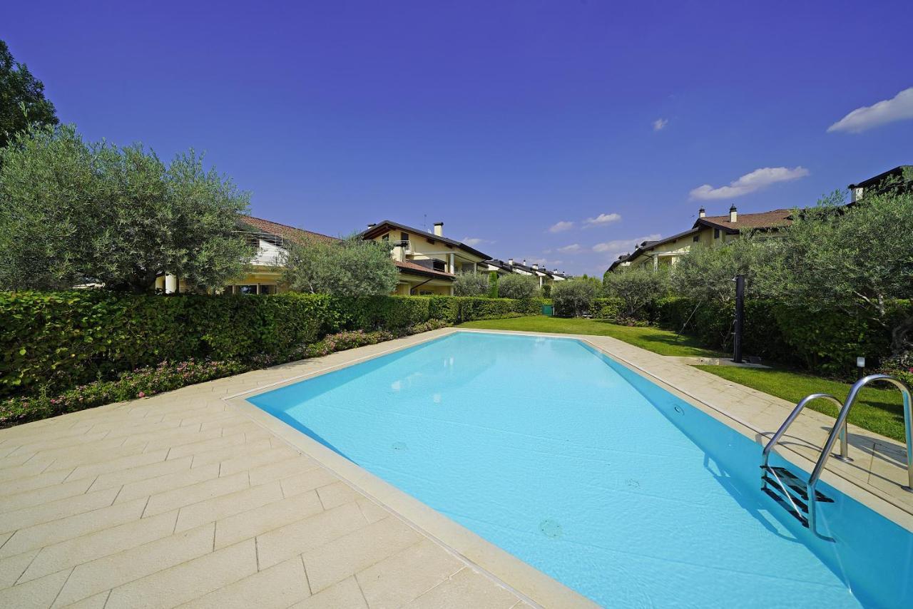 Giulia Luxury Apartment Sirmione Exterior photo